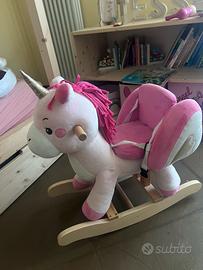 Dondolo unicorno labebe