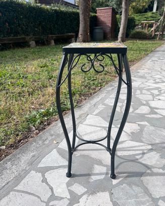 Tavolino in ferro battuto