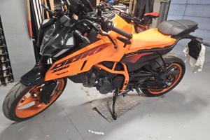 KTM 390 Duke - 2024