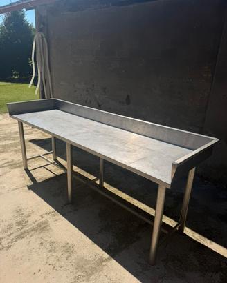 Tavolo di acciaio INOX [prezzo trattabile]