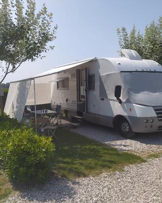 laika ecovip H730 motorhome 