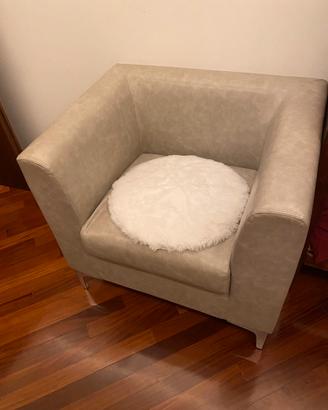 Poltrona rigida similpelle grigia