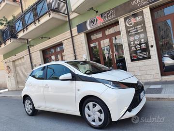 Toyota Aygo 1.0 VVT-i 69CV CAMBIO AUTOMATICO
