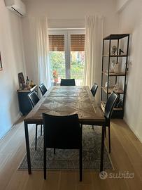 Tavolo da pranzo in legno