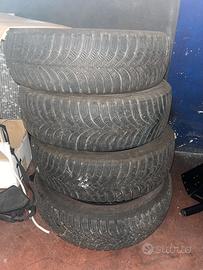 Gomme invernali 165/65-15 e 185/60 15 81T