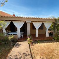 Villetta sardegna con piscina