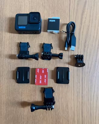 Gopro hero 11 black + accessori