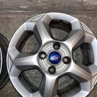 Coppie Cerchioni da 15 Ford Fiesta