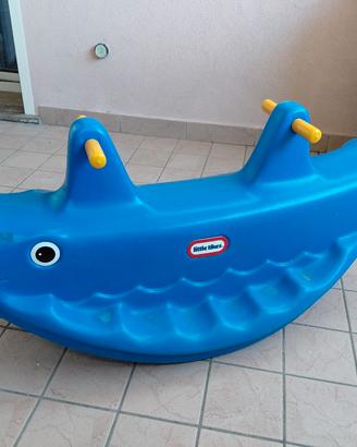 Dondolo balena