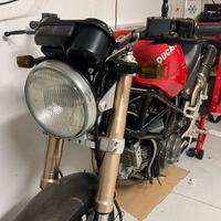 Ducati Monster 750