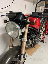Ducati Monster 750