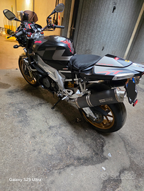 Aprilia Tuono 1000r