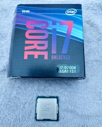Intel Core i7-9700K - Perfetto,  mai OC, scatola