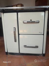 Cucina a legna datata anni 60 piastra 73per68