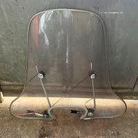 Parabrezza scooter "Piaggio" come nuovo