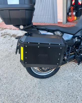 Valigie moto givi Trekker Alaska 33