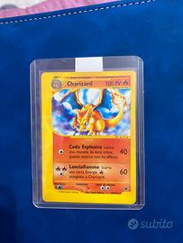 Carta pokemon Charizard