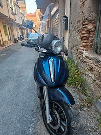 piaggio beverly 500