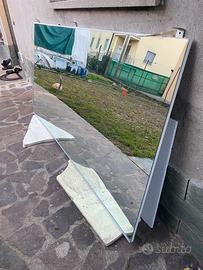 Specchio grande con luci LED