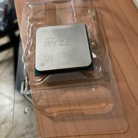 AMD RyzenTM 5 3600XT