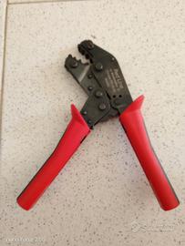 pinza a crimpare RG 58 e 59 