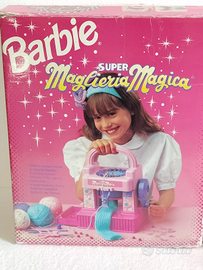 Super Maglieria Magica bambola Barbie Mattel gioco