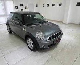 MINI GUIDABILE DA NEOPATENTATI UNICOPROPRIETARIO