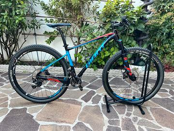 Mountain Bike Giant Fathom 29 taglia M Shimano XT