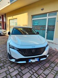 Peugeot 308 III serie 1.5 131 cv 2022 EAT 8 diesel