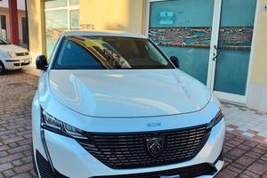 Peugeot 308 III serie 1.5 131 cv 2022 EAT 8 diesel