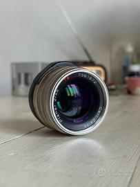Carl Zeiss Planar T* 45mm f/2 per attacco Contax G