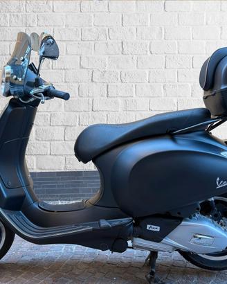 Vespa Primavera 125S 2024 2.265 km 'PARI AL NUOVO'