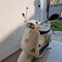 Vespa 125