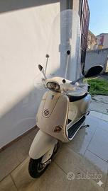 Vespa 125