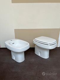 Coppia sanitari con tavoletta originale