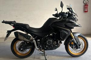 Voge 525 dsx black knight