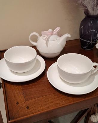 Set Teiera con 2  tazze impilabile 