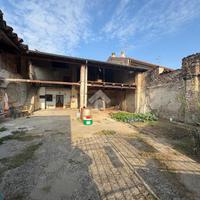 CASA DI CORTE A CIVIDATE AL PIANO