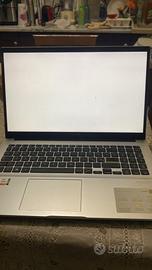 ASUS VivoBook 15 (F513EA),