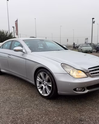MERCEDES-BENZ CLS 320 CDI Sport