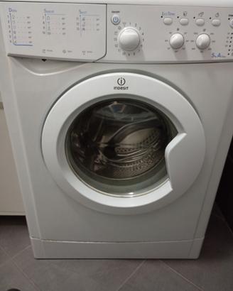 Lavatrice slim 5 kg