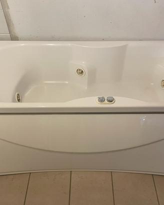 Vasca bagno Jacuzzi
