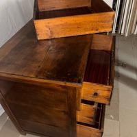 Cassettiera in legno