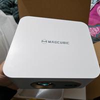 proiettore mag cubic hy300gt mai usato