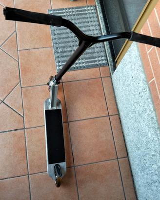 Monopattino freestyle 