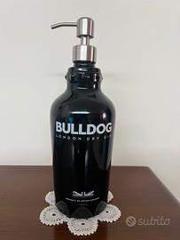 Dispenser per sapone ricavato da  Bulldog Gin