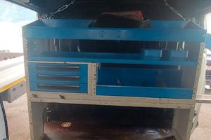 scaffale per furgone