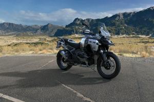 BMW R 1300 GS Adventure Triple Black my25