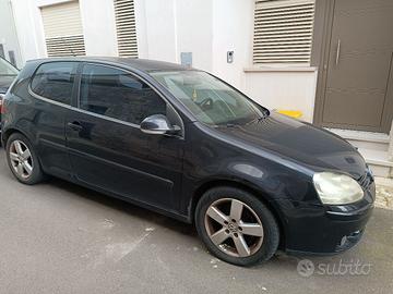 WW GOLF V 1.9 TDI 3P SPORTLINE