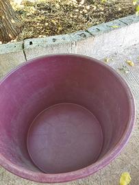 Tino in plastica da 200 litri per vendemmia